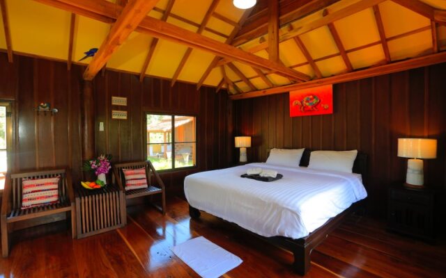 Doi Nok Strawberry Resort - ดอย นก สตรอเบอร์รี่ รีสอร์ทแอนด์เรส