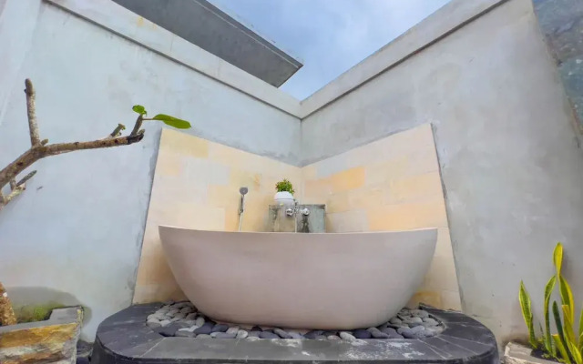 Innora Jungle Resort and Spa