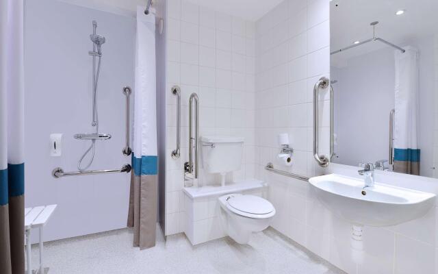 voco Oxford Spires by IHG
