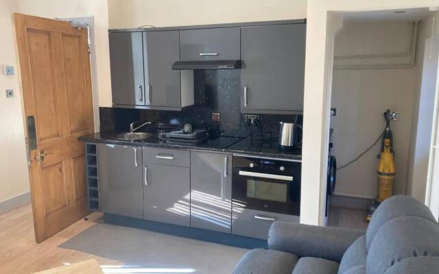The Annex Keith Self Catering WiFi Private Parking bkng