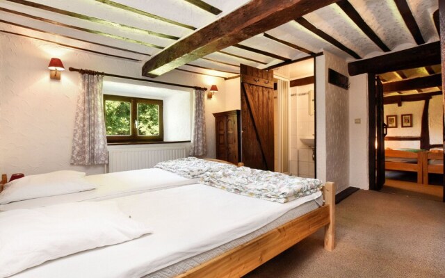 Attractive Farmhouse near Trois Ponts