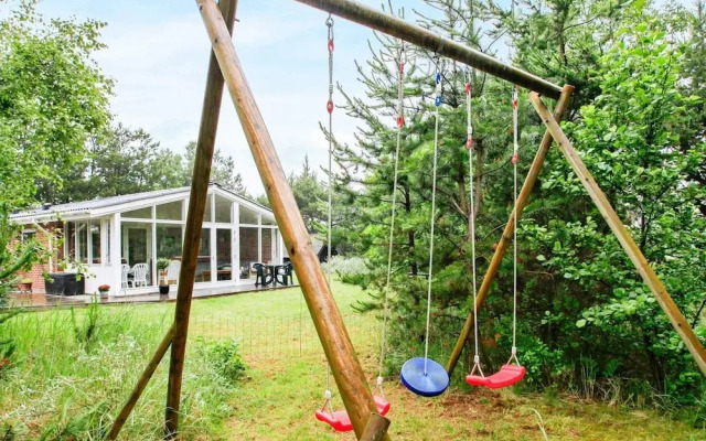 6 Person Holiday Home in Jerup
