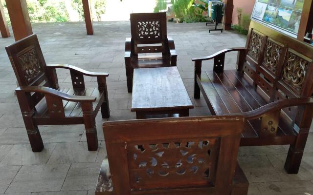 Bina Karya Guesthouse