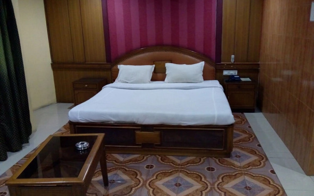 Hotel Rodali Residency