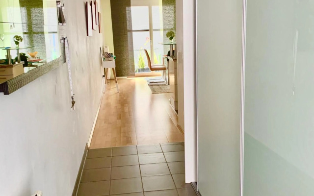 Luxurious city apartment incl garage and terrace