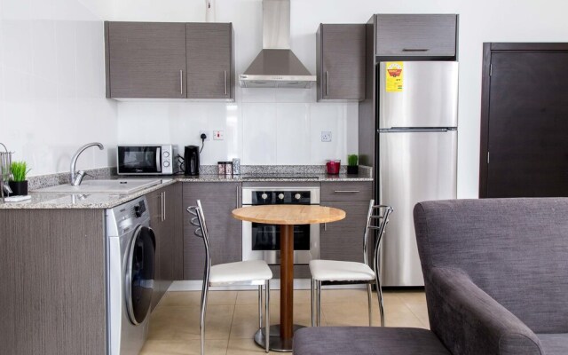 Prime Luxurious Suite Apartment