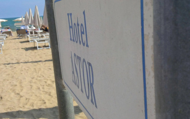 Hotel Astor