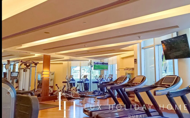 LUX | The EMAAR Fashion Avenue Studio