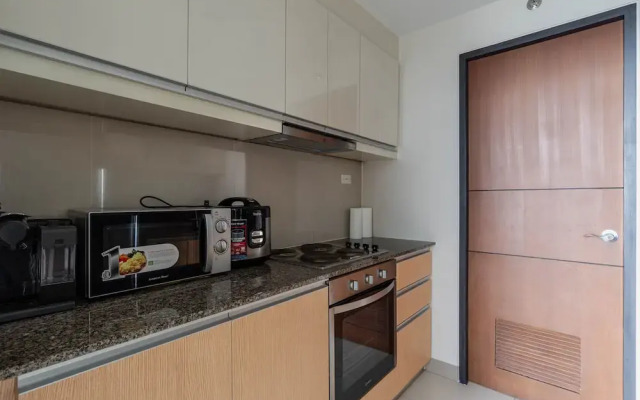 Luxury 2BR Gem in One Uptown, bgc