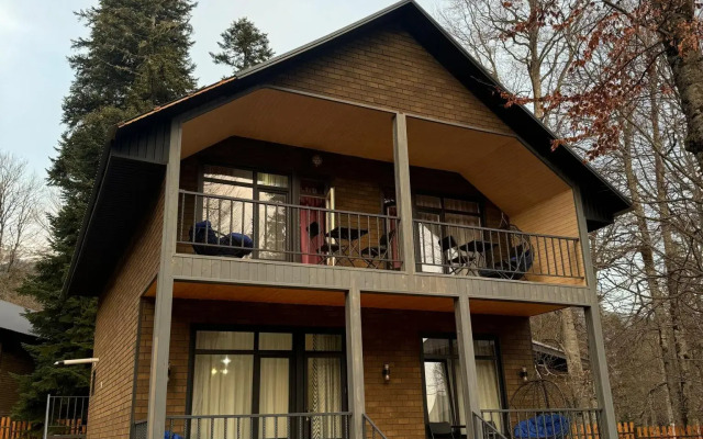 Edi House