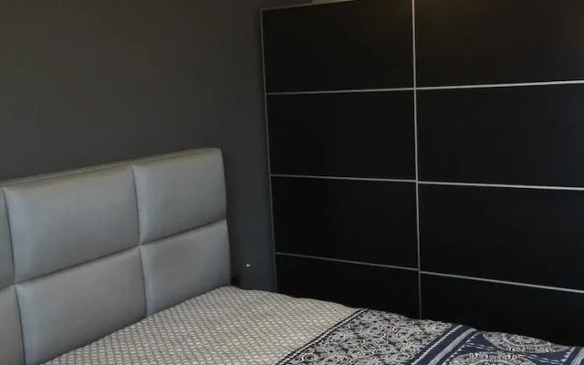 BO071 by Villaofsummer