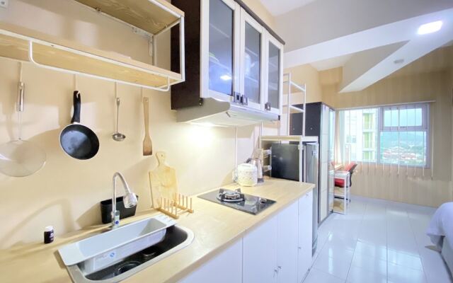 Simply Homey Studio at Stanford Jatinangor Apartment
