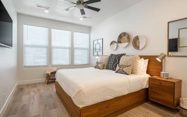 Desert Azul by RedAwning