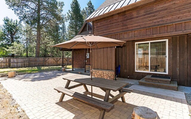 Heart of Truckee by Tahoe Mountain Properties