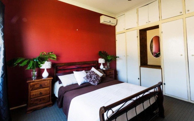 Coal d' Vine Cottage - Cessnock NSW – Guest Rooms – Cessnock