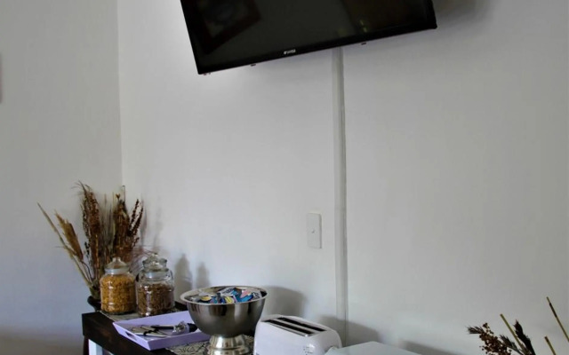 Mahem Manor Guesthouse