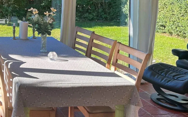 6 Person Holiday Home in Dannemare