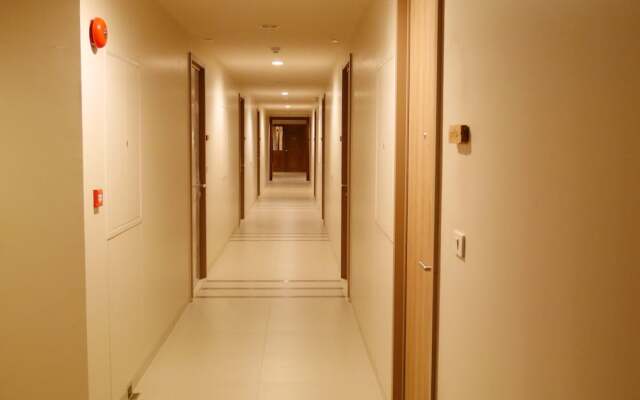 Mochi Room at Rain Condominium Cha-am