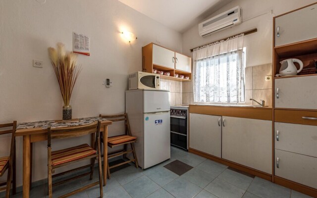 Awesome Apartment in Vir With Wifi and 2 Bedrooms