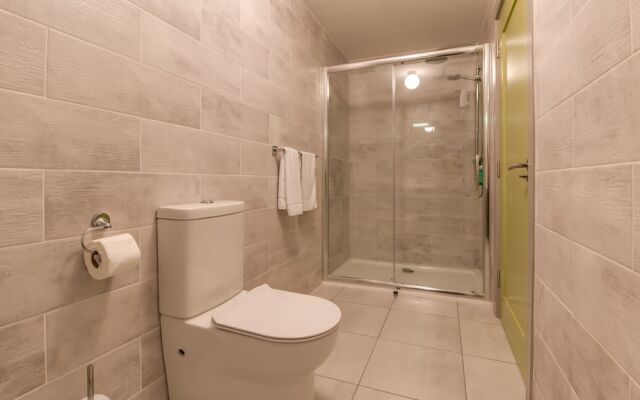 Central Park Apartment 2