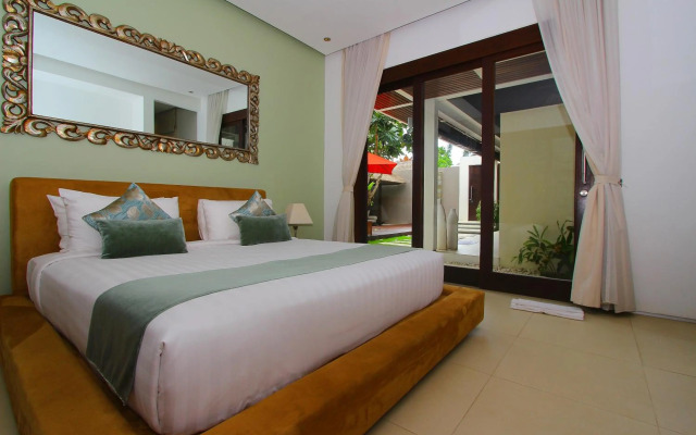 Chandra Bali Villas