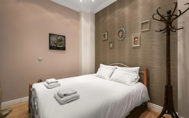 Aristotelous Grand View