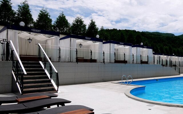 Orient Hotel & Resort