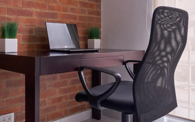 ICON 48 Luxury Apartasuites