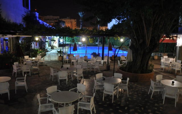 Hotel Mamora