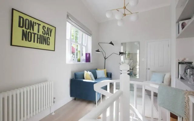 Newly Refurbished 1 Bedroom in Vibrant Notting Hill