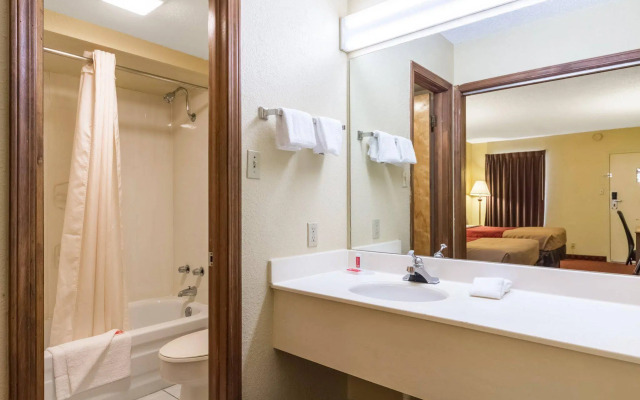 Econo Lodge Fayetteville