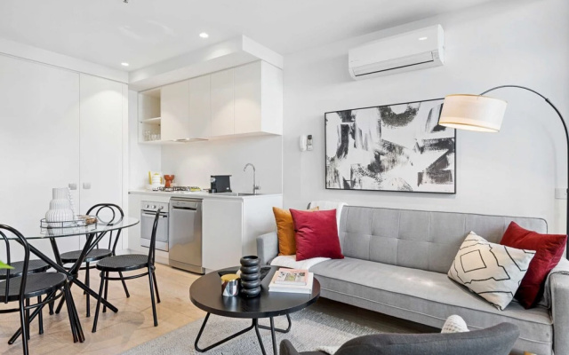 Charming 1-bed Apartment With a Balcony – Guest Rooms – Melbourne
