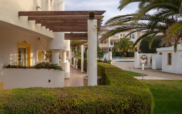 Luz Bay Hotel