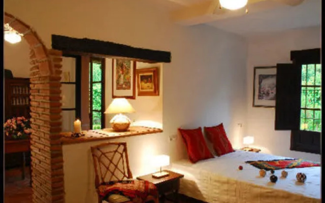 Casa Las Palmeras Suites Marbella - Adults Only