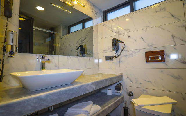 Kosa Otel Çeşme
