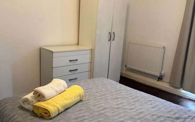 Calm and Cosy Apartment in Central London