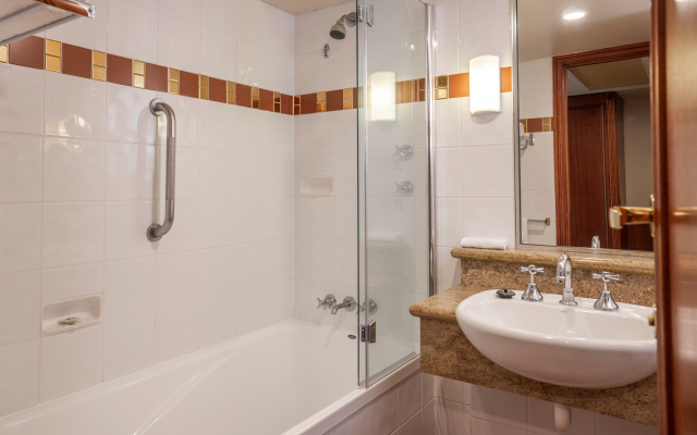 Country Club Tasmania