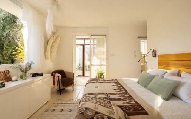 Caesarea Sea-Side Retreat by Sea N' Rent