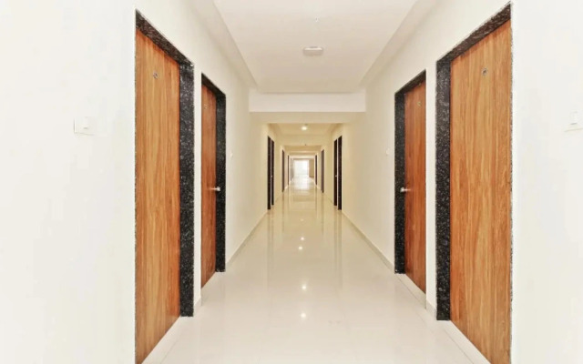 OYO Flagship 18521 Vanasthalipuram