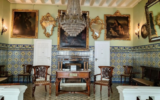 Hotel Simón
