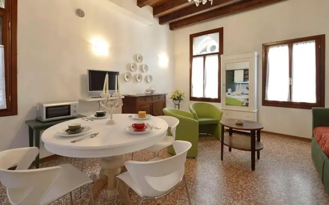 San Tomà Canal View