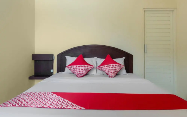 OYO 3024 Hotel Kebon Manis