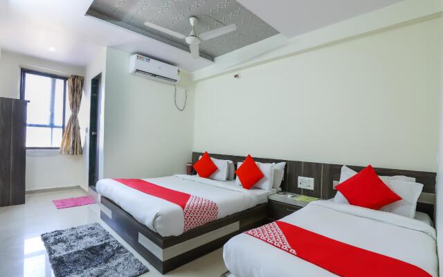 OYO 66930 Hotel Sun Park