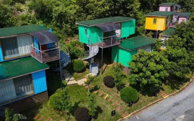 Yingxi Fenglin Corridor Kowloon Eco-tourism Holiday House
