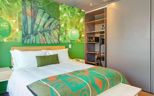 Stock Exchange Apartment Hotel