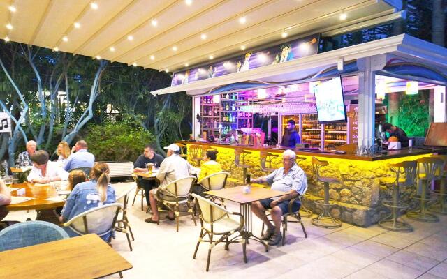 Tonoz Beach Hotel