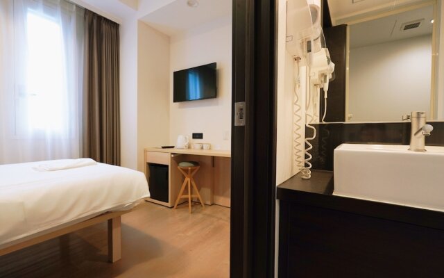 Park Central Sakura Hotel