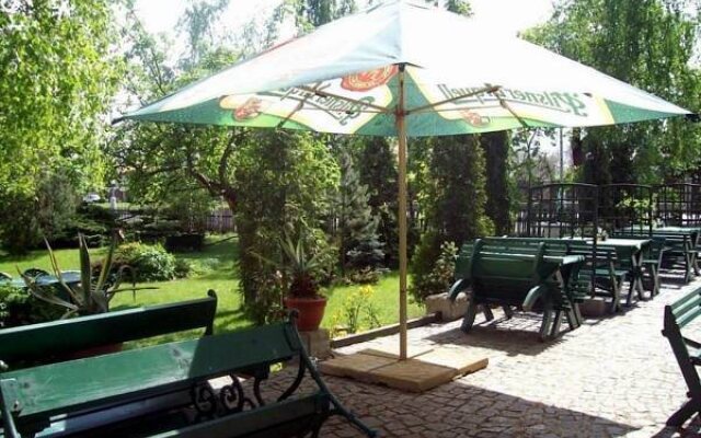 Hotel Český Dům