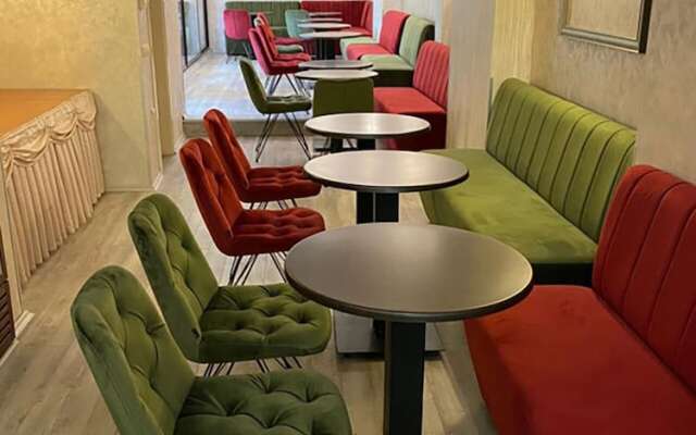 G Hotels