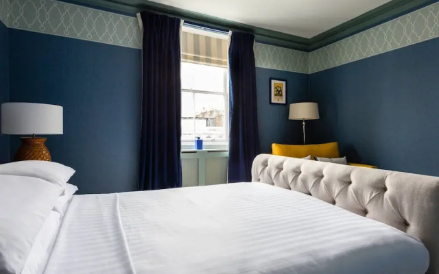 Stafford Terrace IV by Onefinestay